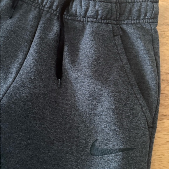 Nike Gray Sweatpants Tapered Dri-Fit Joggers - Picture 2 of 4